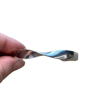 SAUSALITO CRAFTWORKS Silver Twisted Cuff Bracelet 6"-7" Adjustable Boho Minimal